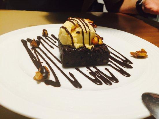 Umami Bistro Bar
